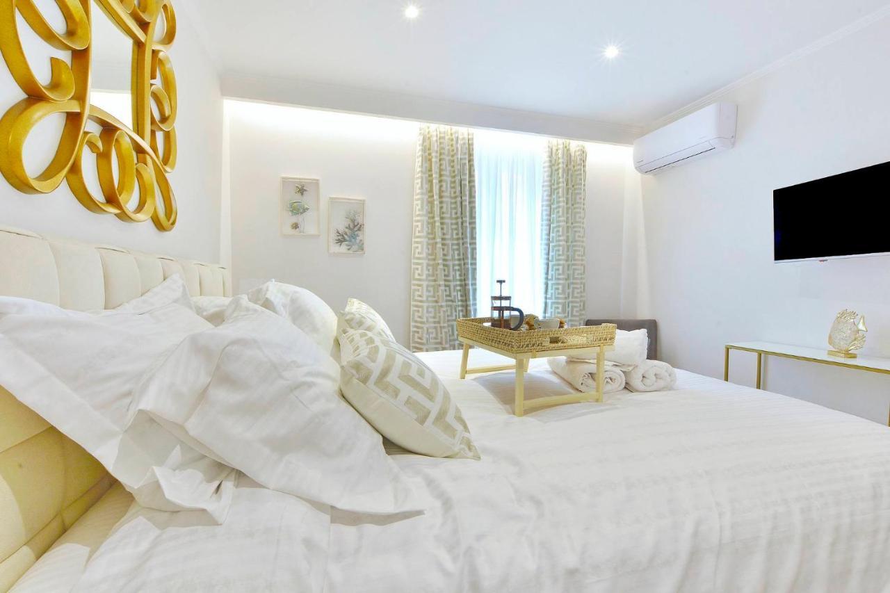 Mar Luxury Suite Corfu  Eksteriør billede