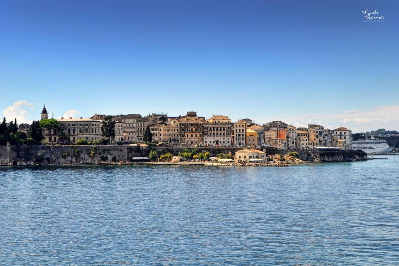 Mar Luxury Suite Corfu  Eksteriør billede